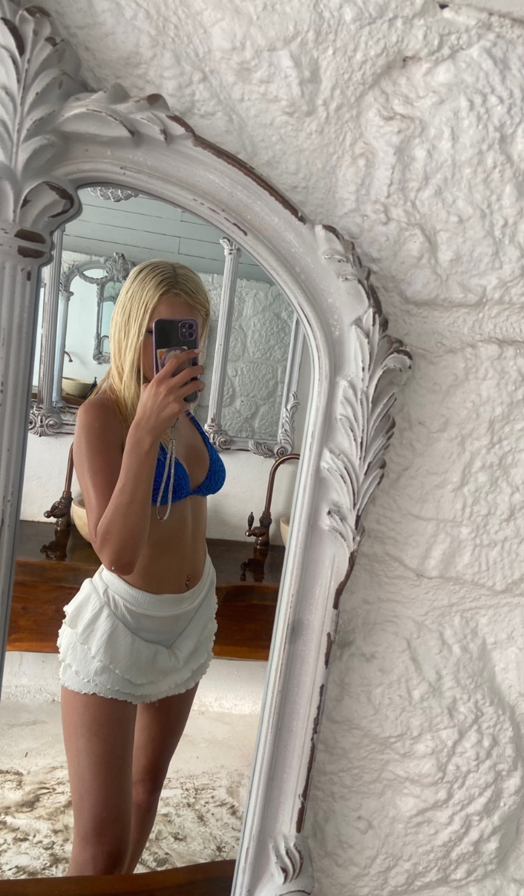 Karşıyaka Hayatımı Güzelleştiren Kadın Bayan Escort Zehra