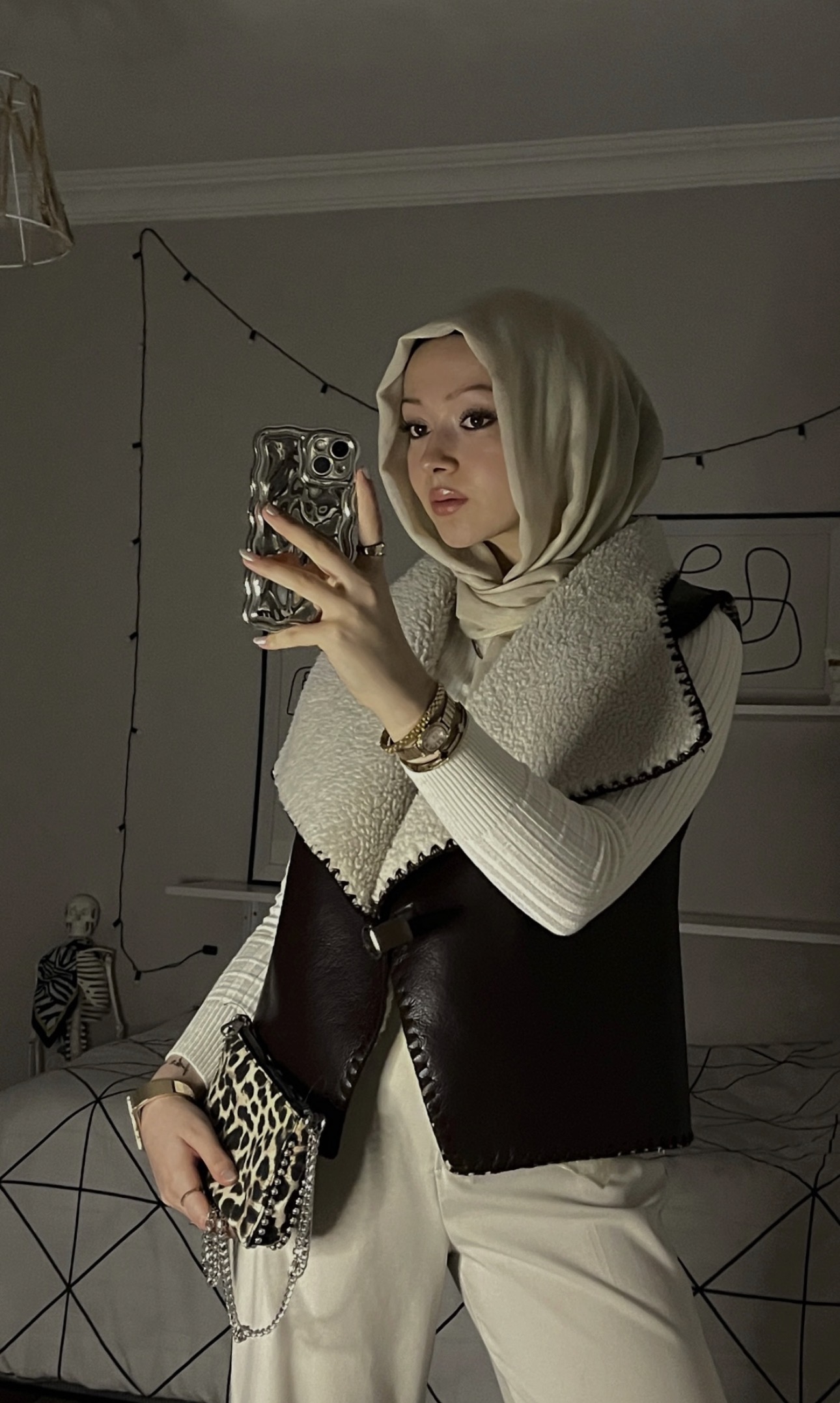 Ombulak Estetik Bayan Escort Feride